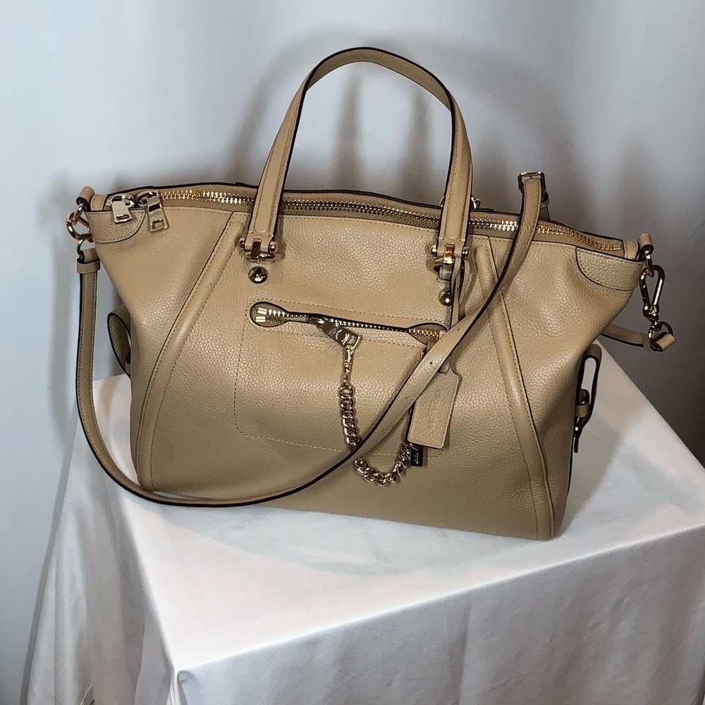 New Coach bag - Picture 2 of 9